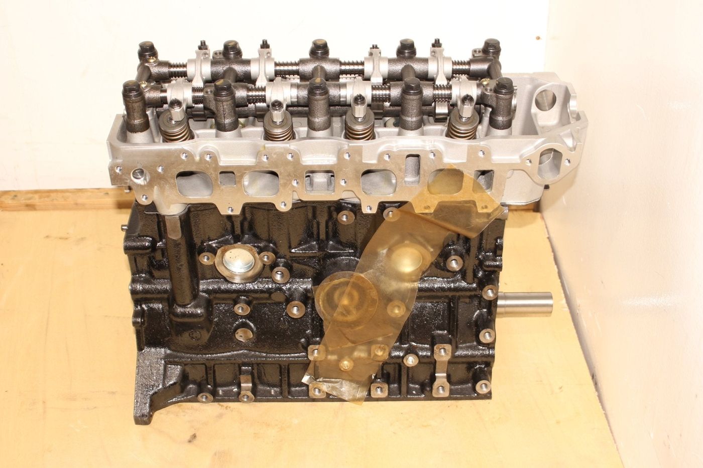 Remanufactured 1985–1995 Toyota Pick Up 2.4L 22R E Engine